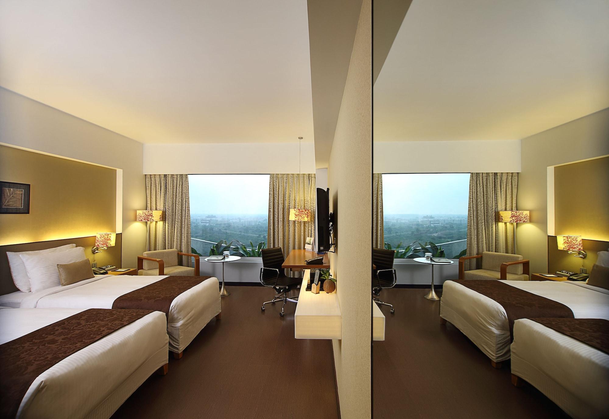 Fortune Select Sg Highway, Ahmedabad - Member Itc Hotels' Group Zewnętrze zdjęcie