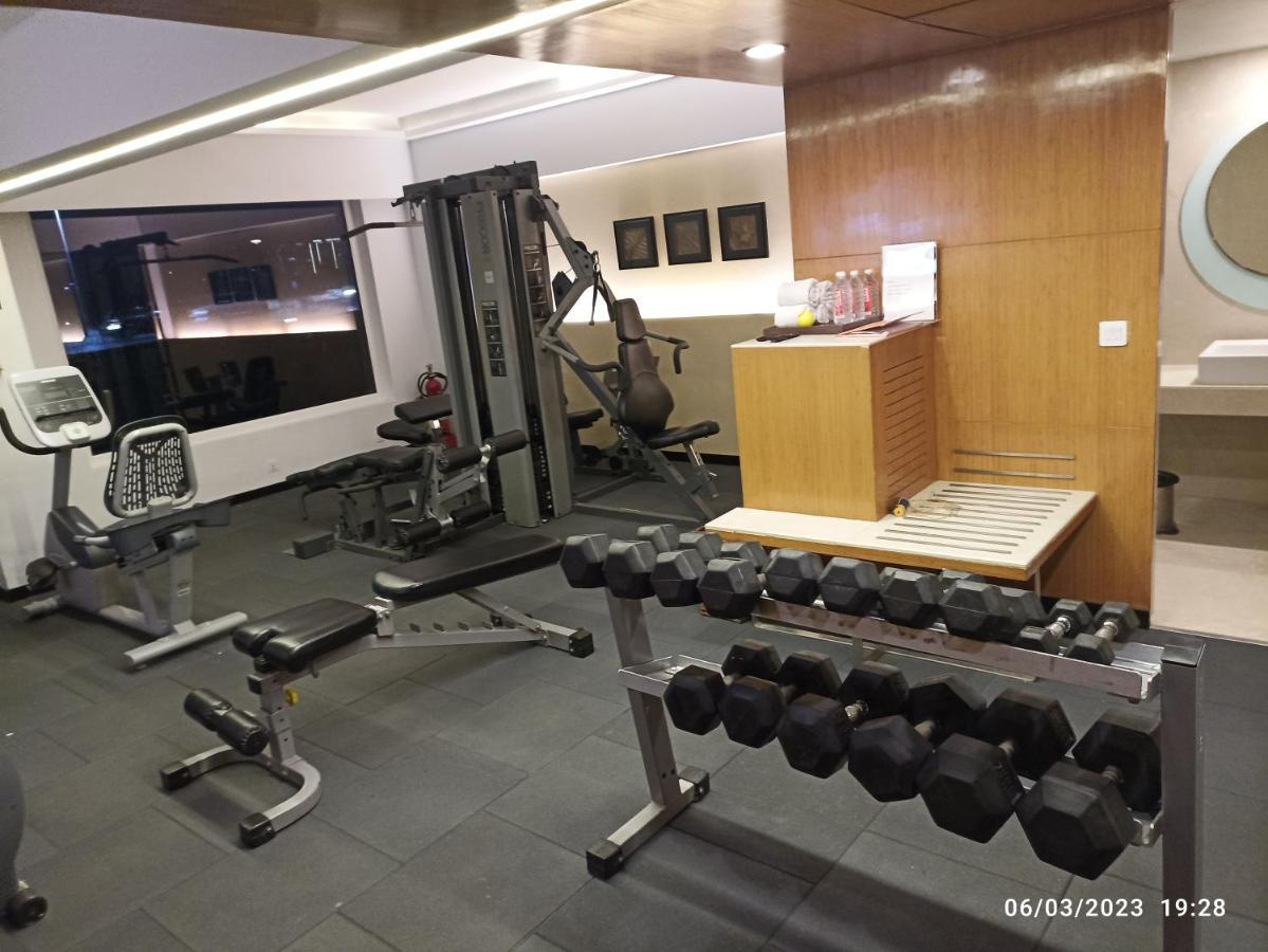 Fortune Select Sg Highway, Ahmedabad - Member Itc Hotels' Group Zewnętrze zdjęcie